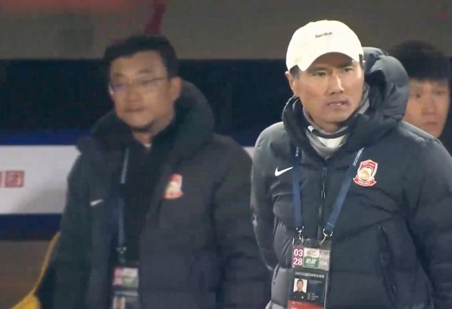 19歲小將中超首秀驚艷，1球2助攻助隊(duì)逆轉(zhuǎn)，亞冠出局聯(lián)賽再爆冷。