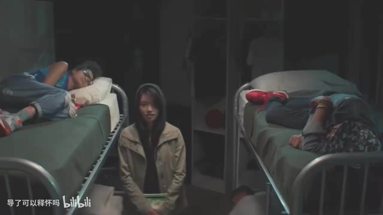 經(jīng)典視頻！科比：八小時(shí)訓(xùn)練的痛苦比不上輸?shù)哪且豢蹋?> </a>
                  <div   id=