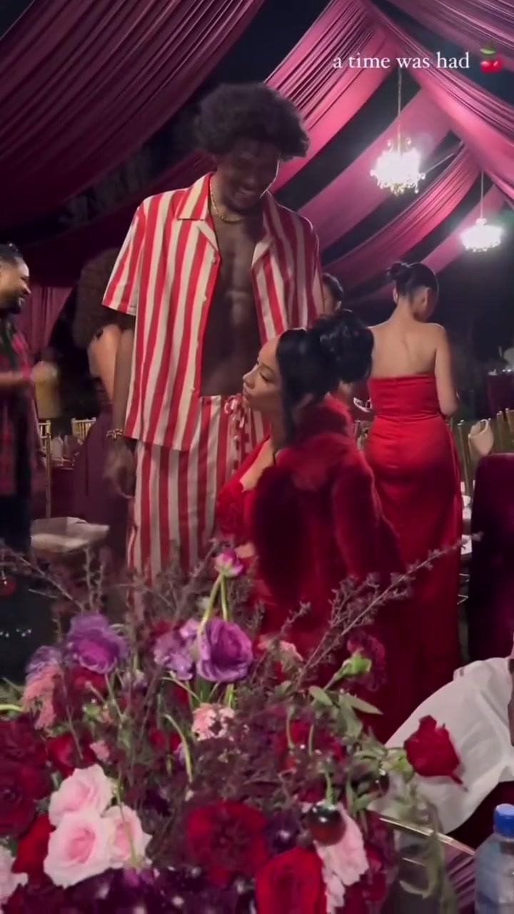 看了杰倫-格林40歲的女友，不得不佩服這小伙真的有點東西