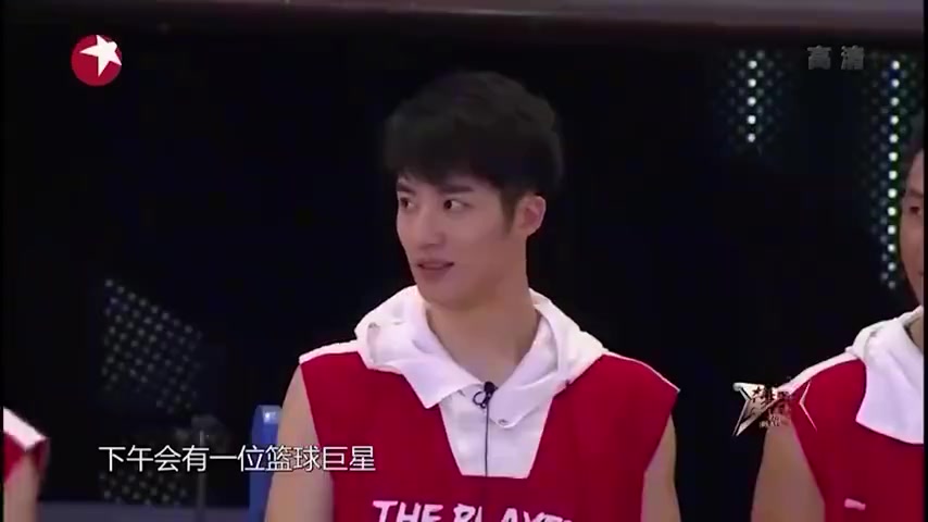 科比退役后中國綜藝首秀，明星居然還想防住他