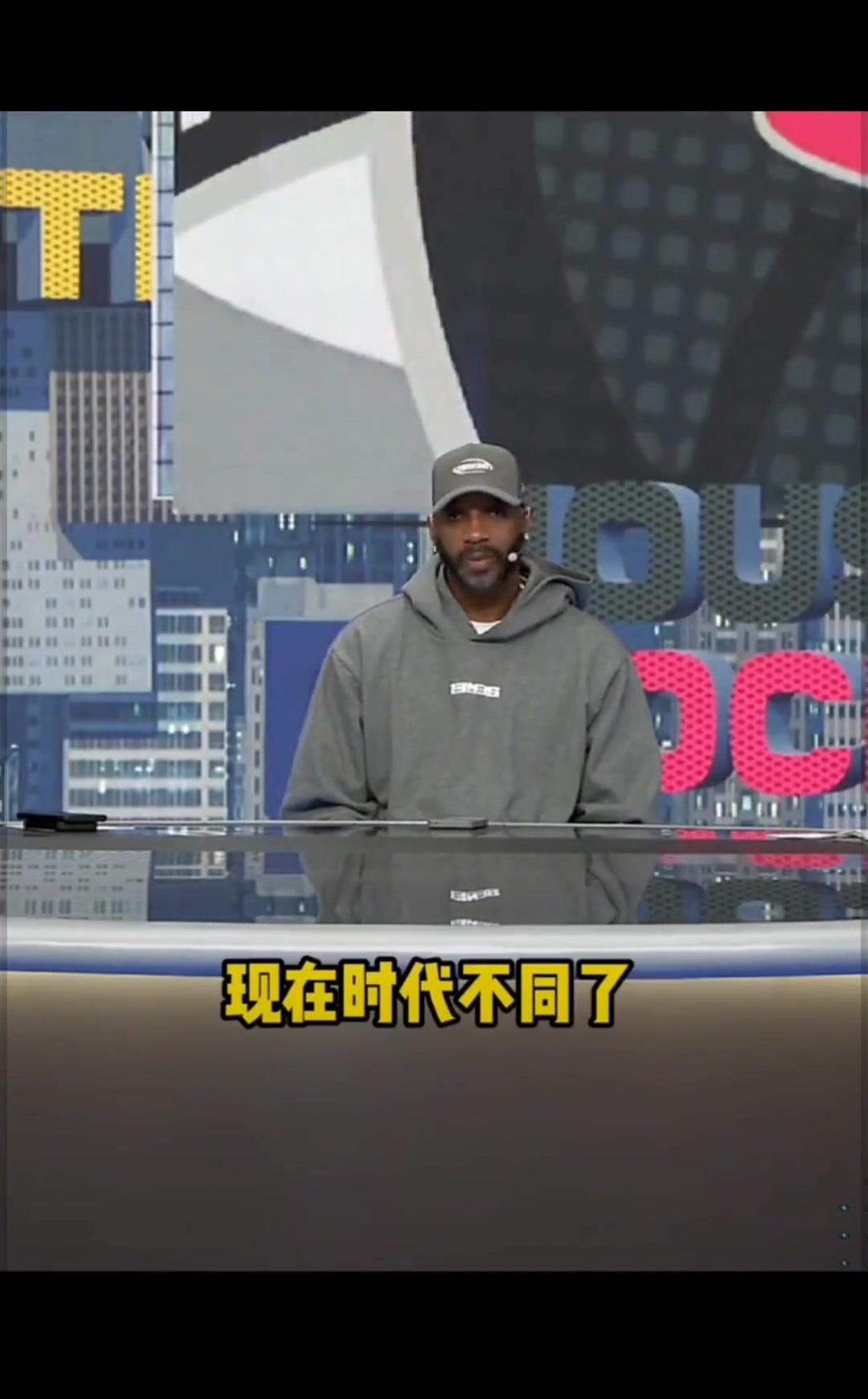 麥迪：把姚明放在這個(gè)時(shí)代進(jìn)攻端會(huì)打爆對(duì)手 但防守端是個(gè)考驗(yàn)