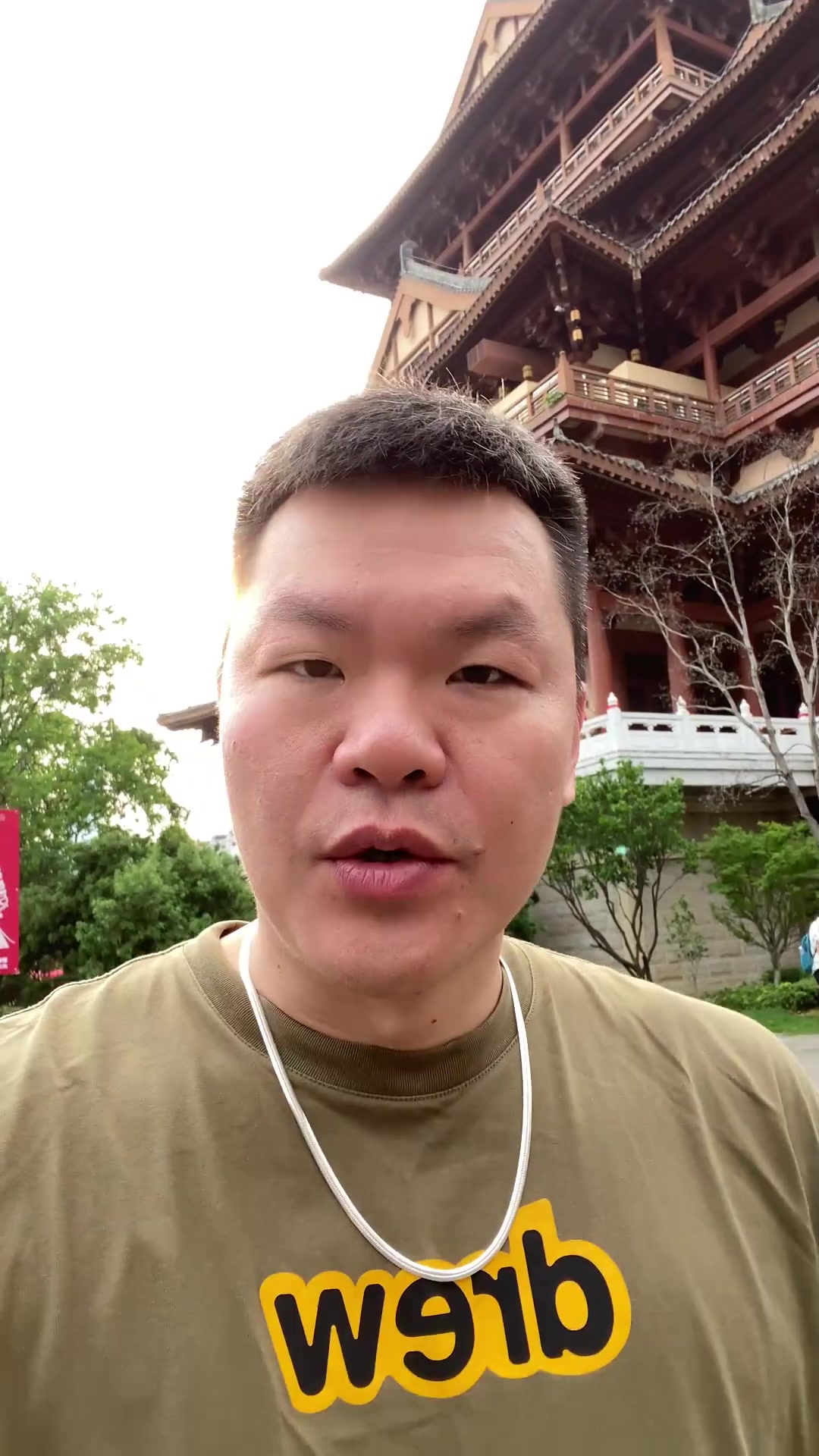 朱芳雨：球隊總經(jīng)理回柳州老家的快樂…你們說巴特勒交易值不值？