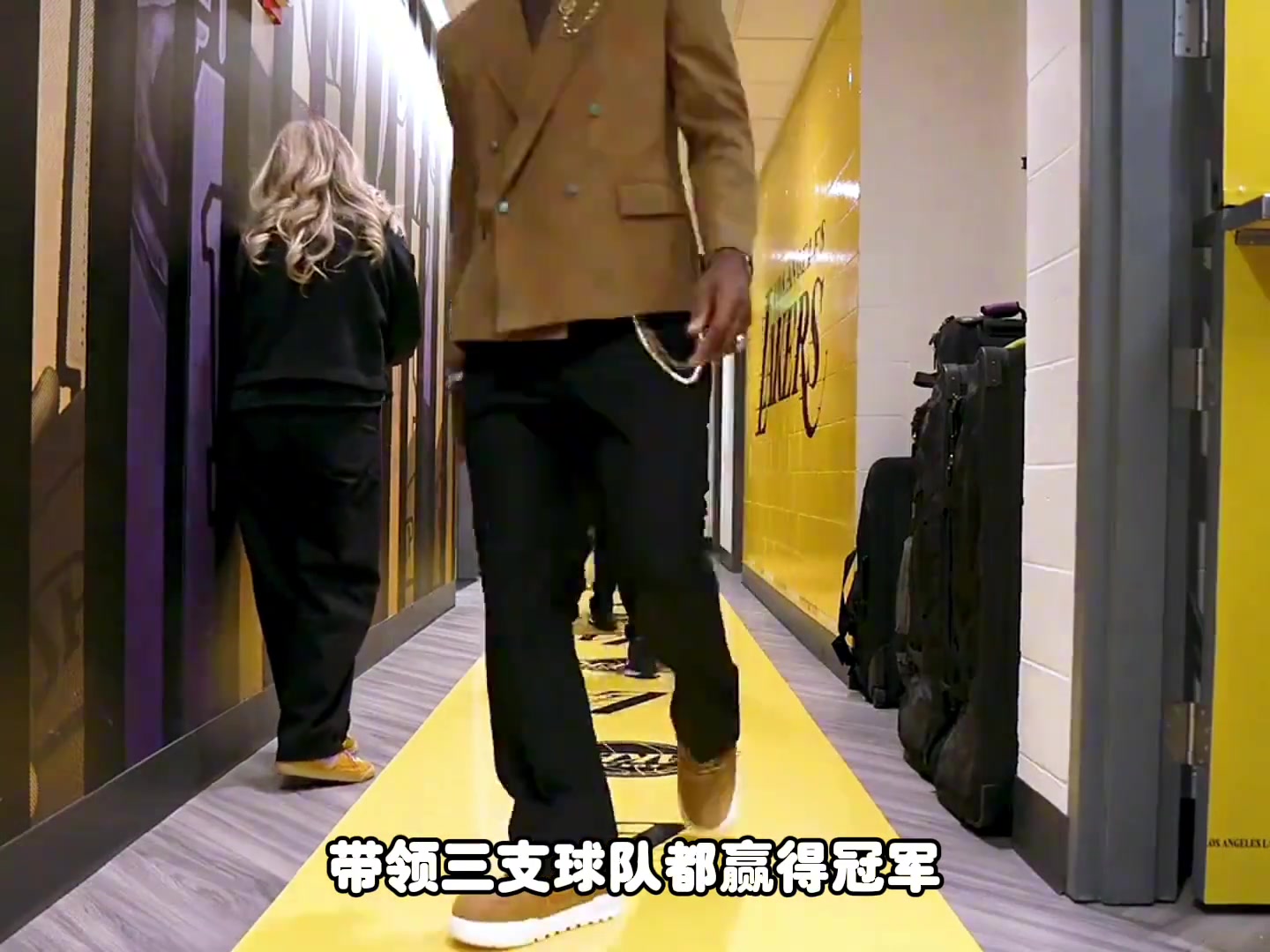 楊毅：詹姆斯為三隊拿到總冠軍，這是其他巨星都做不到的