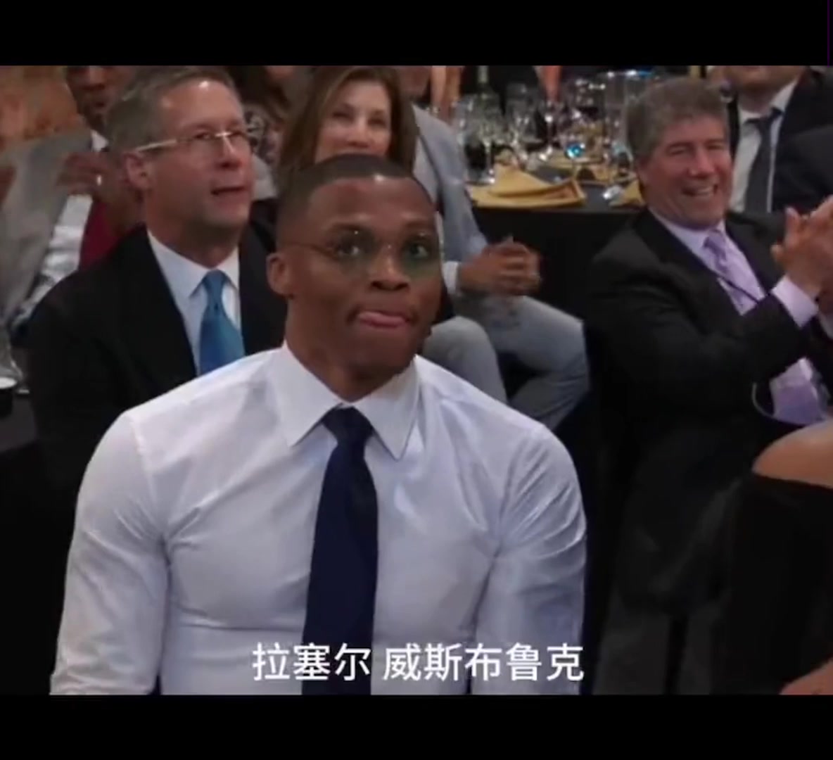 今天SGA拿到MVP！而雷霆上一個MVP正是17年的威少~