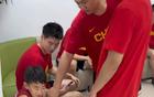 周琦子探班男籃，與趙睿胡明軒暢聊
